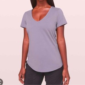 LULULEMON - Love Tee V-neck Lavender 10